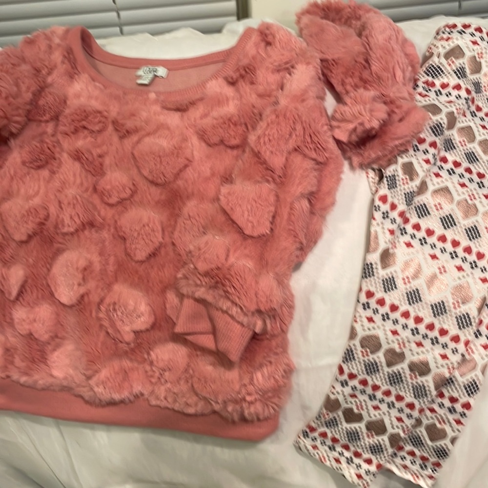 3 pc laughing LLAMa 18 months shrimp fuzzy long sleeves top headband leggings